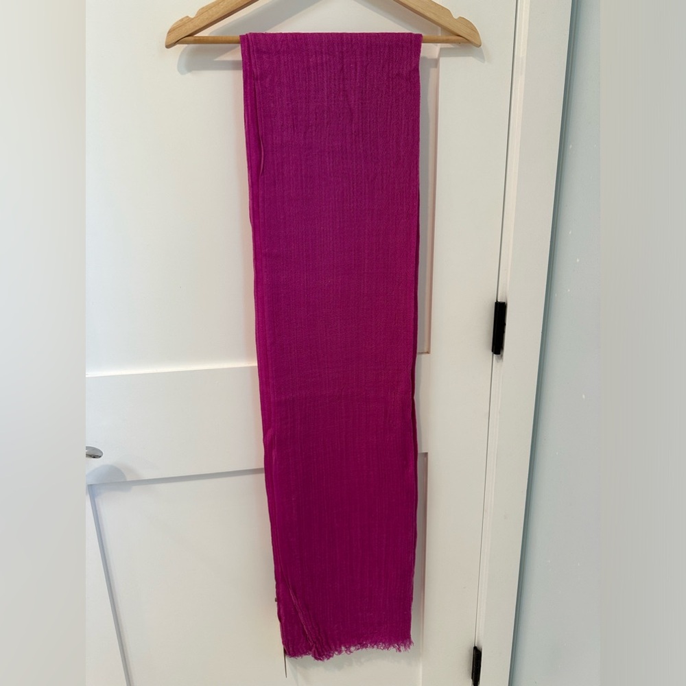 Modena Shawl Scarf Wrap Pink NWT - Picture 6 of 7